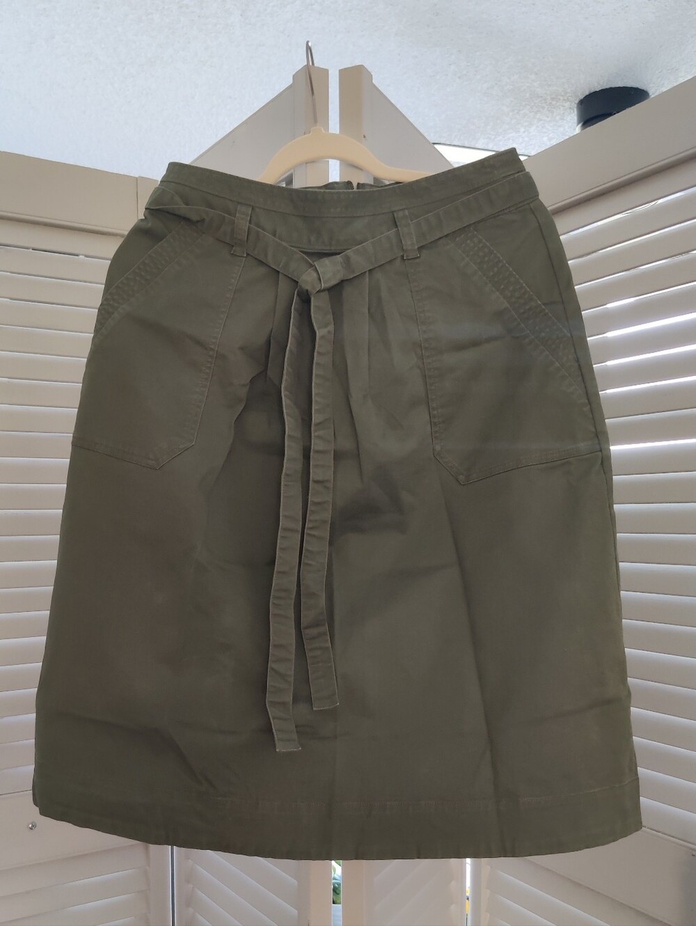 GAP Olive Green A-Line Belted Skirt - Size 6